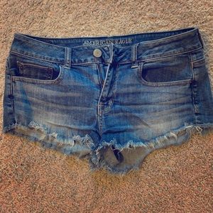 American Eagle cut off shorts